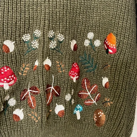 ROMWE NWT Forest Green Woodland Embroidered Sweater - Picture 6 of 7